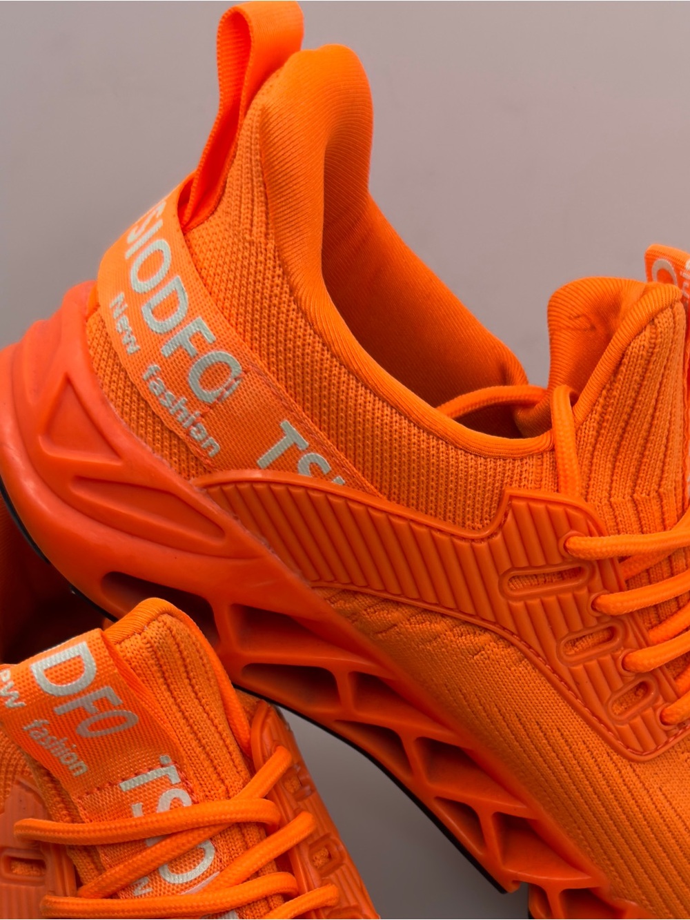 Orange Glow running tennis shoes | Size 7 sneakers | pickleball gym work out - Picture 3 of 12